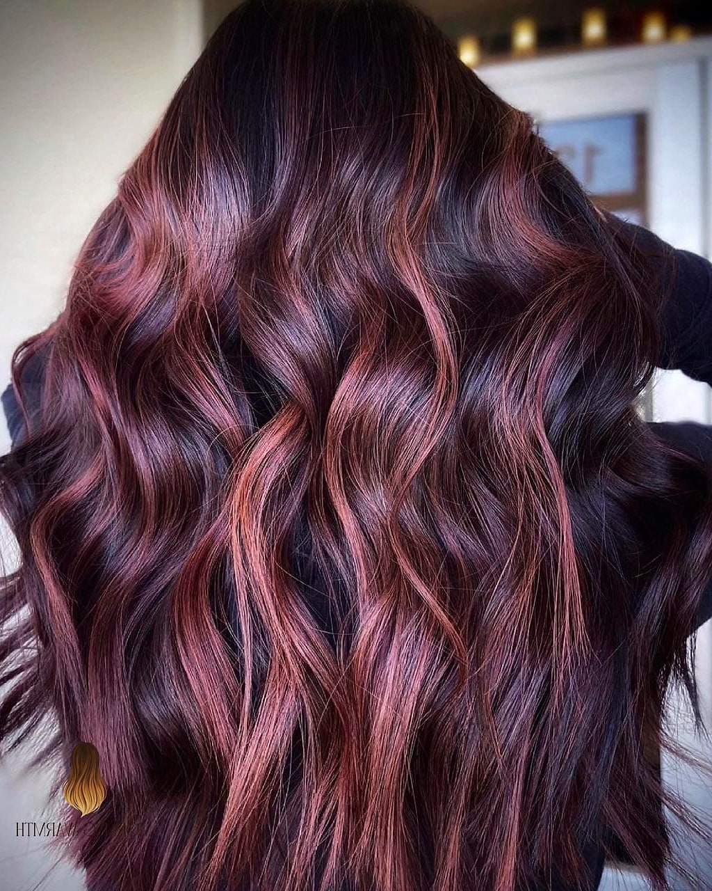 28 Black Cherry Hair Color Looks You'll Want to Screenshot Immediately 3 Caramel Balayage on Brown Base