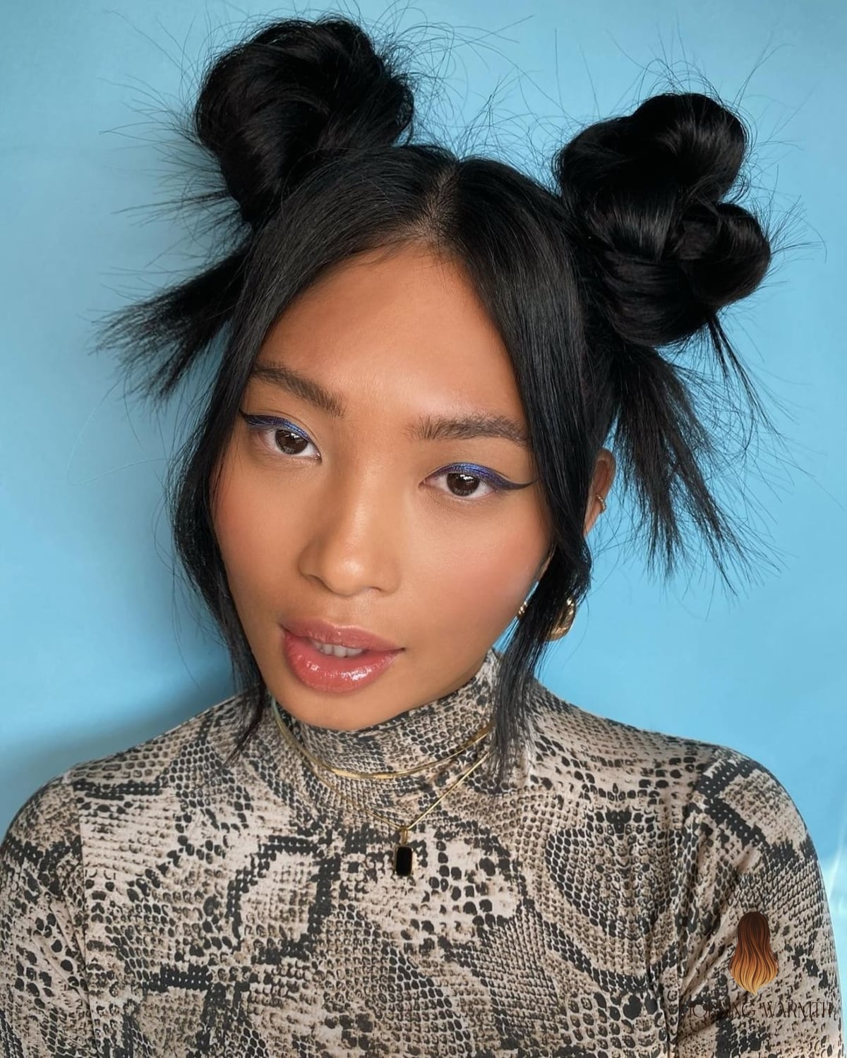 23 Balayage Brunette Inspo Ideas Worth Pinning Immediately 11 Easy-to-Create Space Buns
