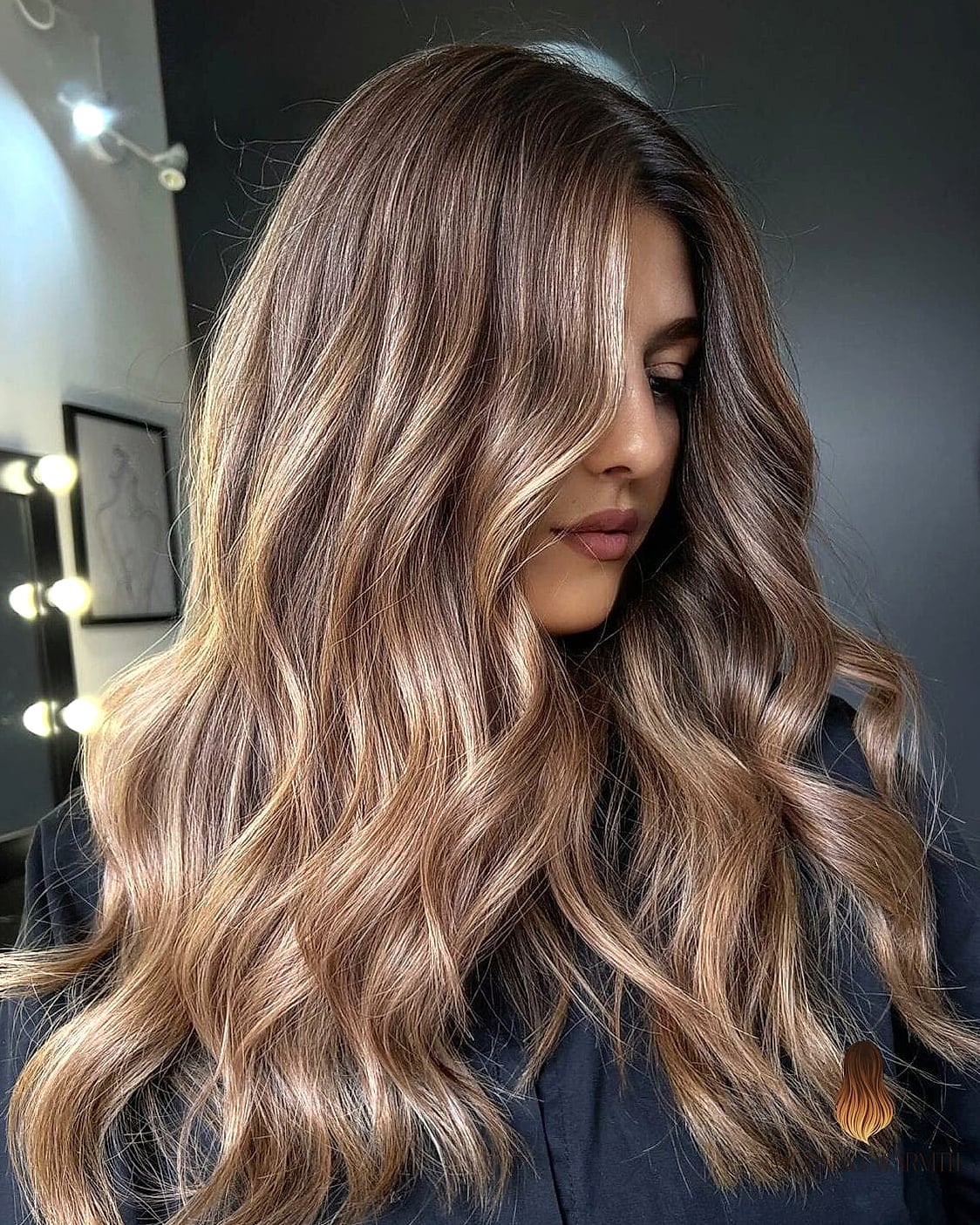 20 Balayage Miel Ideas That Are Breathtakingly Beautiful 15 Honey Balayage with Face-Framing Highlights