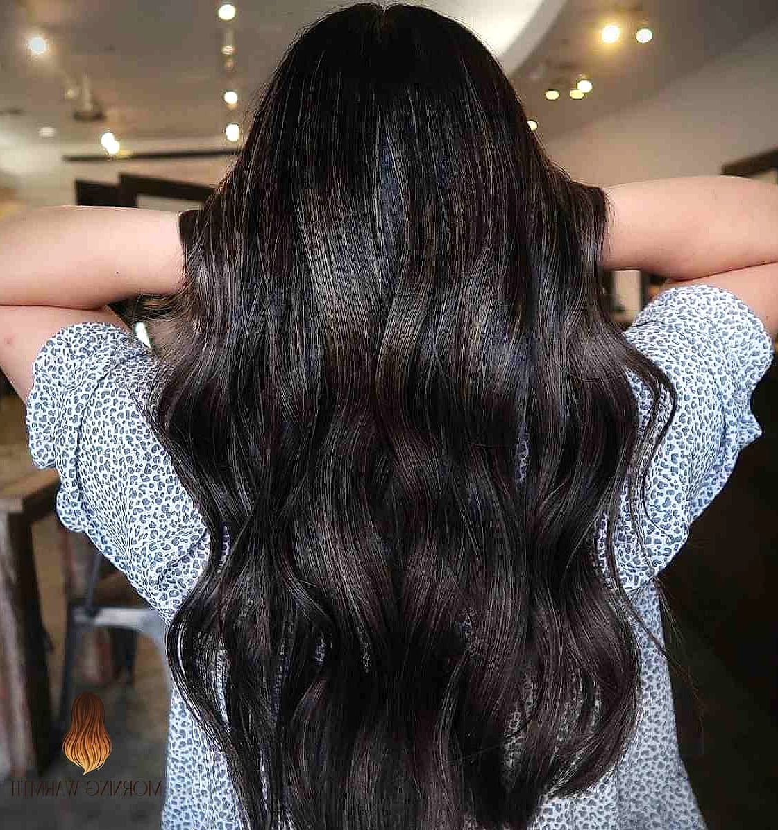 Hydration Strategies for Curly Bobs