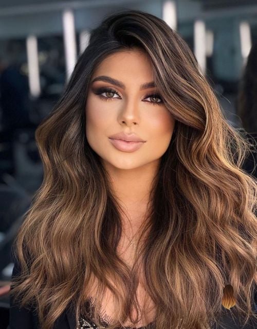 Lived-In Honey Blonde Balayage