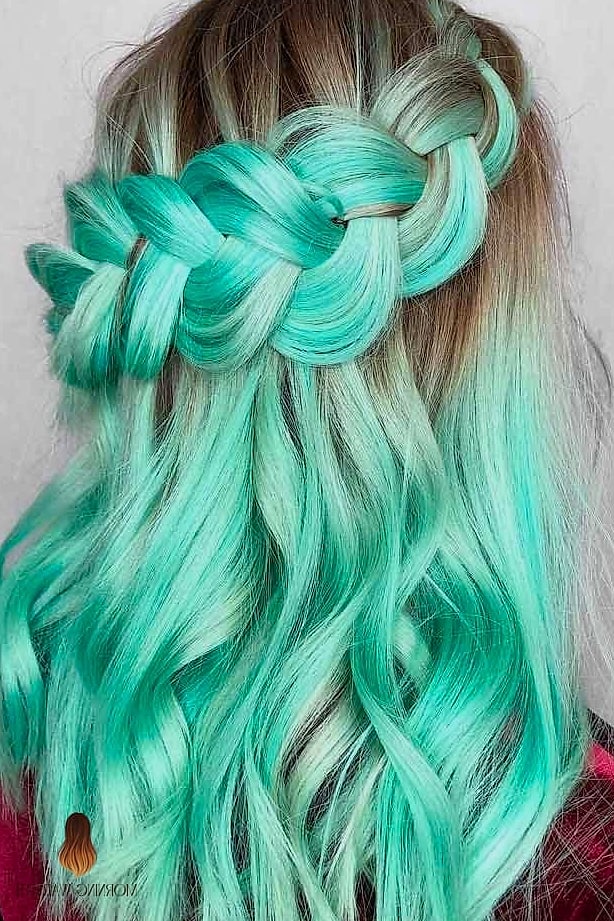 25 Ombre Hair Color Ideas That Are Going Viral on Pinterest Right Now 20 Mint Green Ombre