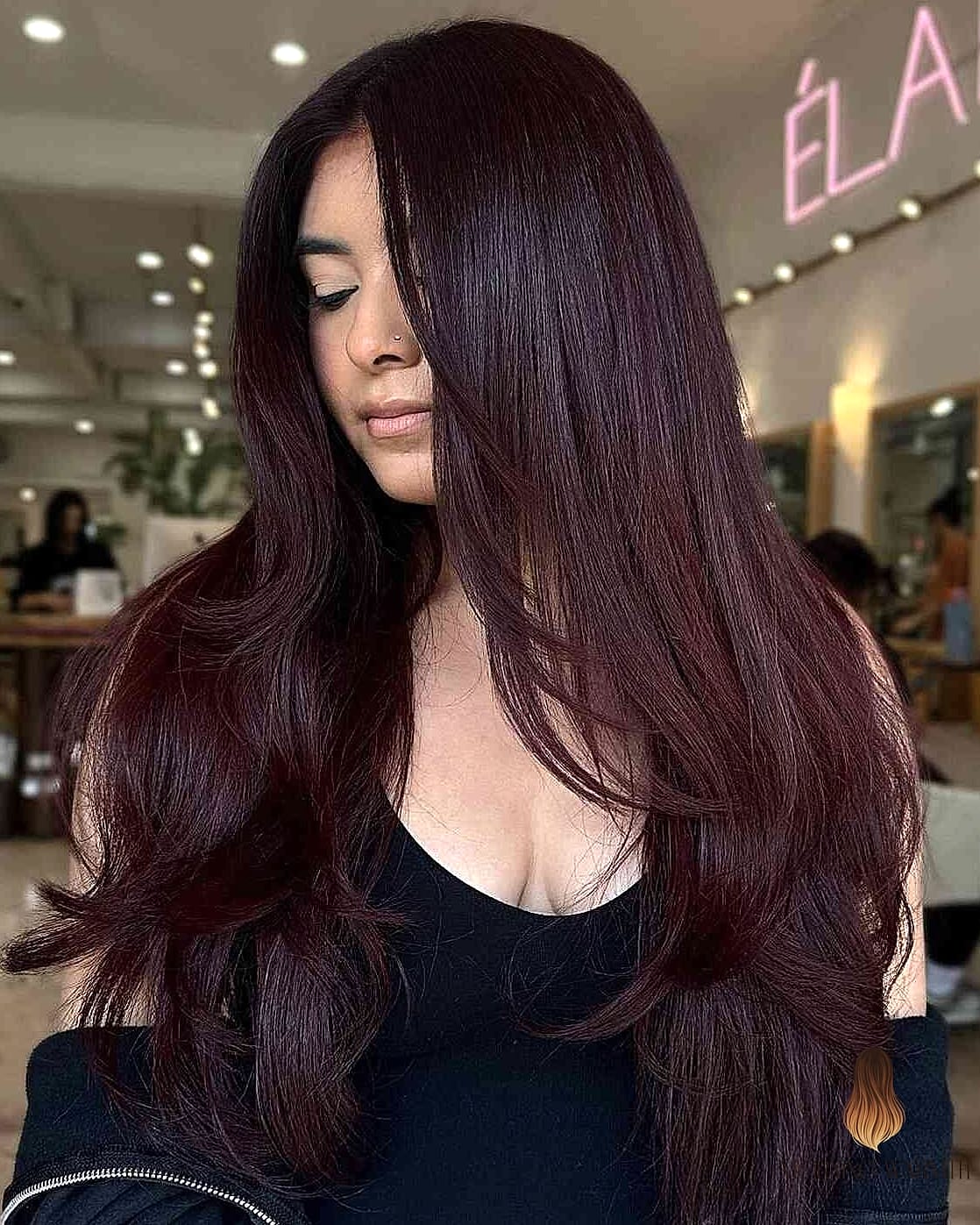 25 Cherry Cola Hair Color Ideas That Are Going Viral on Pinterest Right Now 25 Natural Dark Cherry Hair Color