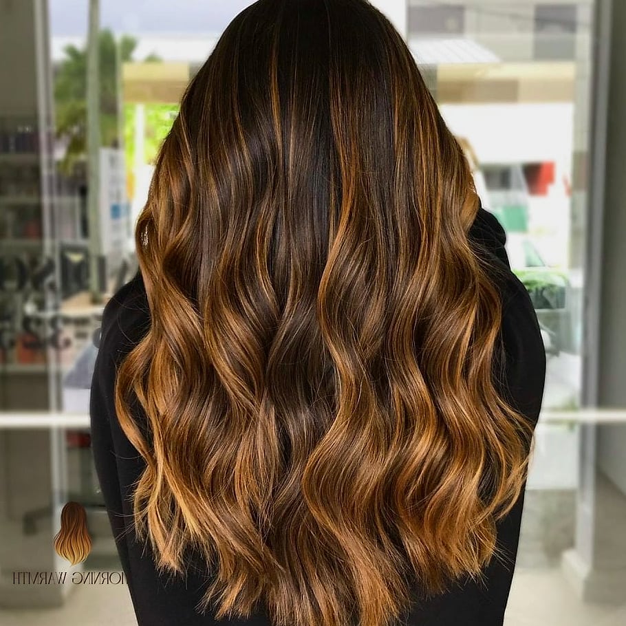 30 Cabello Balayage Ideas You Need to Try Next 6 Natural-Looking Golden Brown Balayage