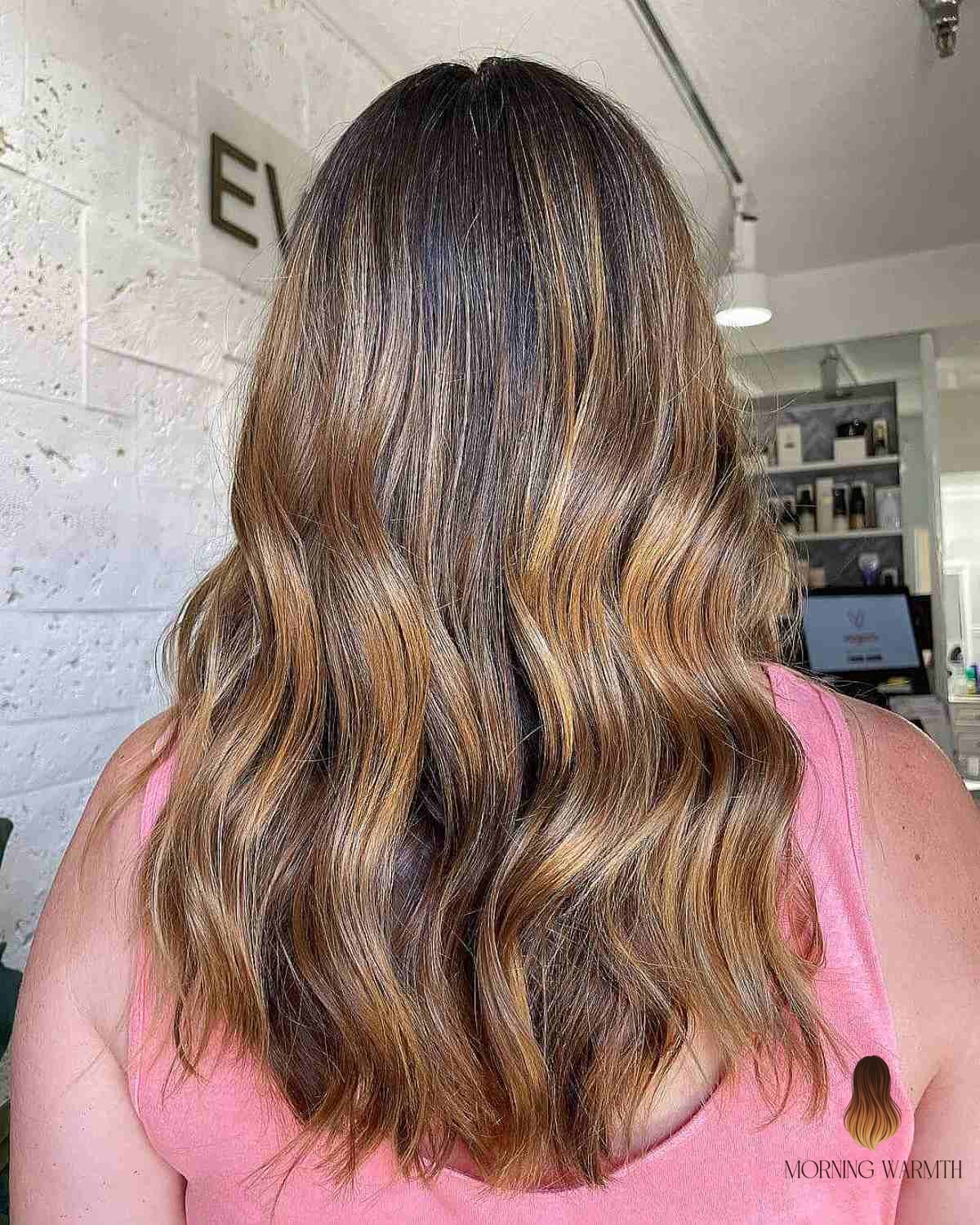 24 Reverse Balayage Ideas That Are Absolutely Stunning 18 Rooted Caramel Balayage