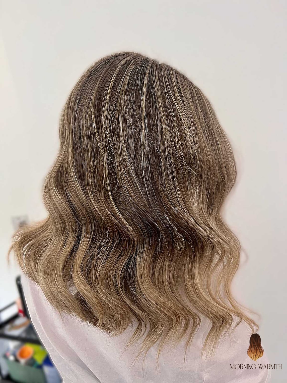 Sandy Lob with Scattered Highlights