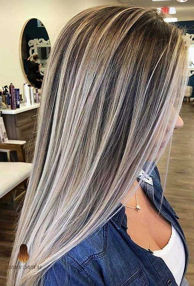 25 Mechas Balayage Rubio Ideas That Are Going Viral on Pinterest Right Now 16 Silver Gray Balayage Ombre