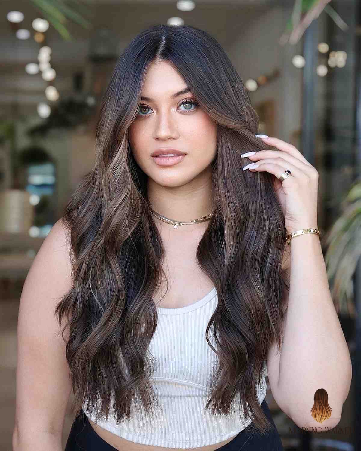 20 Brown Hair Balayage Ideas That Will Make You Book Your Appointment Immediately 5 Soft Balayage on Long Hair