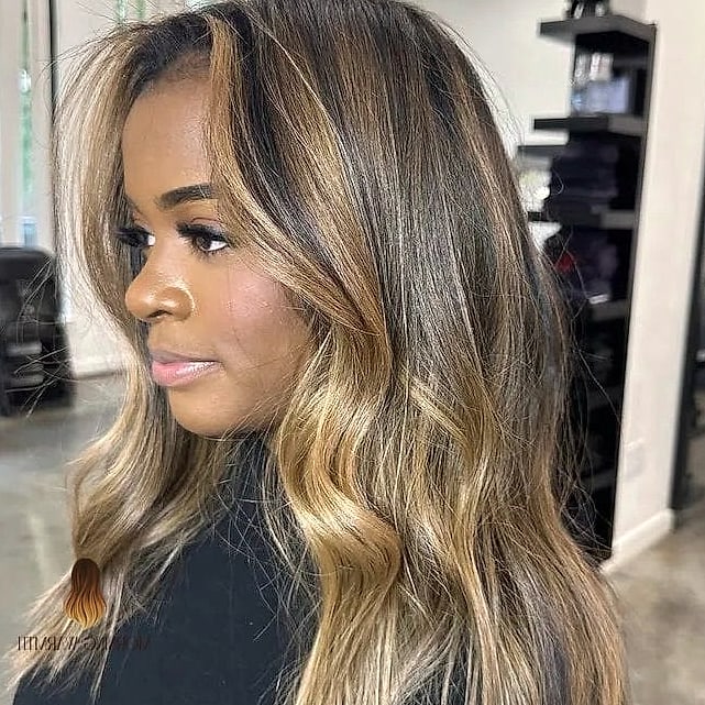 25 Dark Brown Hair With Caramel Highlights Ideas That Are Dreamy and So Inspiring 19 Sunkissed Caramel Highlights