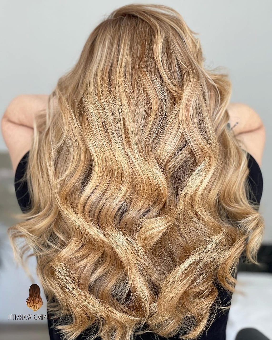 27 Blonde Hair Color Ideas Every Woman Needs to See 25 Sweet Honey Blonde with Dark Blonde Roots