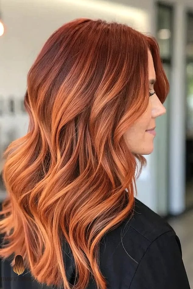 The Tousled Brunette Bob with Natural Highlights