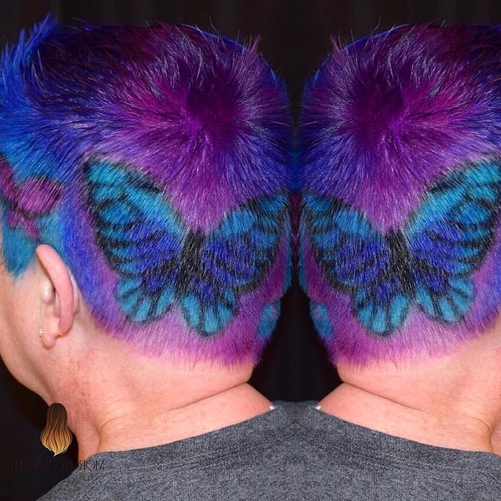 23 Hair Colour Ideas Inspo Ideas Worth Pinning Immediately 17 Voluminous Butterfly with Glowing Highlights
